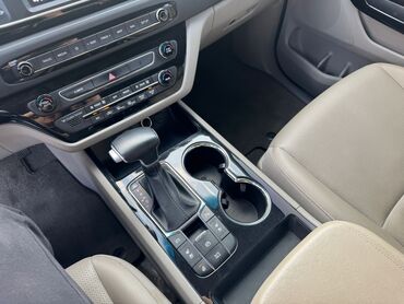 Kia: Kia Carnival: 2020 г., 2.2 л, Автомат, Дизель, Минивэн — 16