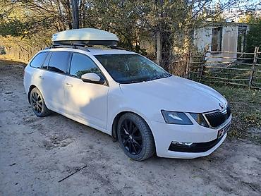 80 б4: Skoda Octavia: 2018 г., 1.4 л, Автомат, Газ, Универсал — 2