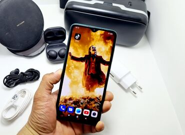 продажа ноутбуков в бишкеке: Redmi, Redmi Note 8 Pro, Б/у, 128 ГБ, цвет - Синий, 1 SIM, 2 SIM, eSIM