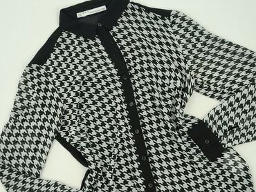 box z koszulkami piłkarskimi: Women`s shirt, size S (EU 36)