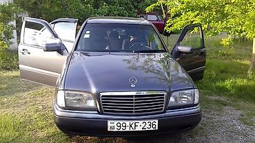 Mercedes-Benz C 180: 1.8 l | 1996 il Sedan