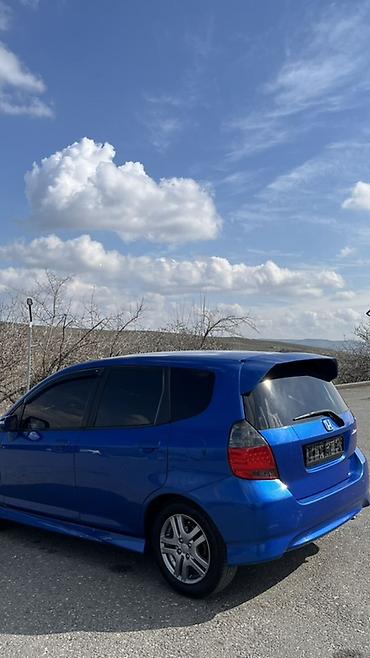 Honda: Honda Fit: 2007 г., 1.4 л, Вариатор, Бензин, Хэтчбэк — 8