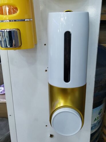 plastik utusu: Divar tipli taxıl/quru ərzaq dispenseri - Material: plastik korpus