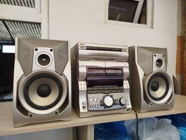 купить колонку jbl оригинал: Продаю недорого SONY музыкальный центр есть AUX есть и другие муз