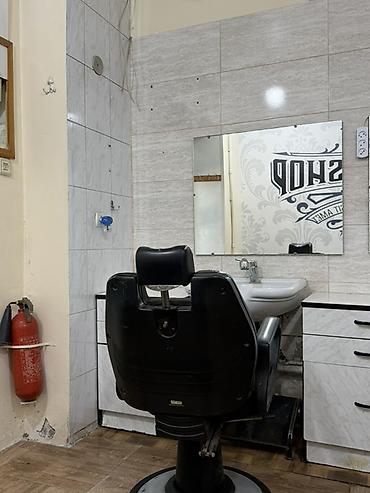 аренда парикмахерской: 7ci Mikrorayonda Bərbər kreslo icarəyə verilir yol kənarı gediş — 3