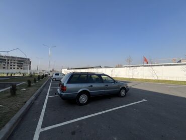 Volkswagen: Volkswagen Passat Variant: 1994 г., 2 л, Механика, Бензин, Универсал — 11