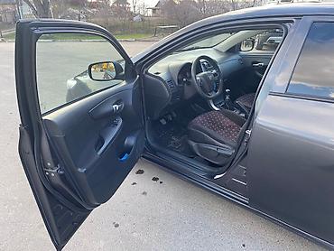 sprinter 4 4: Toyota Corolla: 2012 г., 1.6 л, Механика, Бензин, Седан — 9