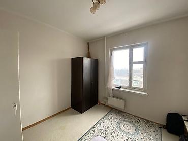 105: 3 комнаты, 80 м², 12 мкр 105 серия, 8 этаж — 7