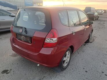 продаю связи с переездом: Honda Fit: 2003 г., Механика, Бензин, Хэтчбэк