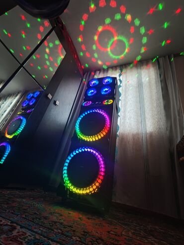 Mikrofonlar: Qulete Tower Party Speaker sistemi - Güclü qüllə tipli party