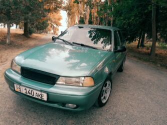 обмен машинами с доплатой: Daewoo Nexia: 2008 г., 1.6 л, Механика, Бензин, Седан