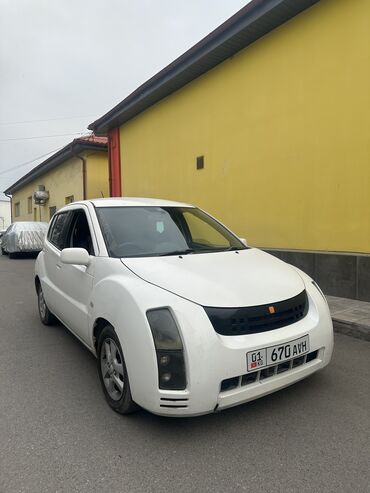 срочно продать машину: Toyota WiLL: 2003 г., 1.3 л, Автоматтык, Бензин, Хетчбек