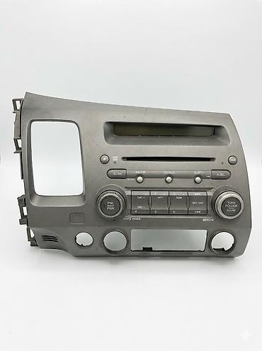 Автозапчасти: Магнитола HONDA Civic 8 (FD) 4D 2 Honda 39100-SNA-G620-M1 — 1