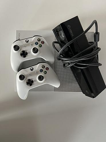 xbox wireless: Xbox One S + Kinect + 2 беспроводных геймпада Комплектация: - игровая — 4