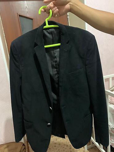white coat: Продаю пальто и пиджакчерного цвета в хорошем состоянии. Пиджак 500 — 3