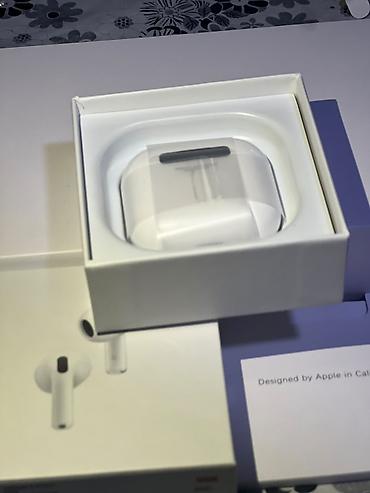 viseci ventilatori cena: Apple AirPods 3 Pro – bežične in-ear slušalice sa kutijom za punjenje — 4
