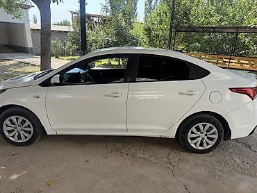 солярись: Hyundai Solaris: 2017 г., 1.4 л, Автомат, Бензин, Седан — 4