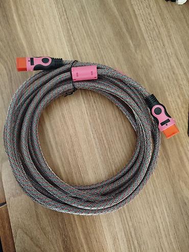 HDMI kabeli

Parça örtüklü, möhkəm quruluşa malik HDMI kabeli