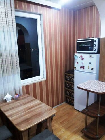 Köhnə tikili: Bakı, Yeni Günəşli Massiv D, 1 otaqlı, Köhnə tikili, 40 kv. m — 6