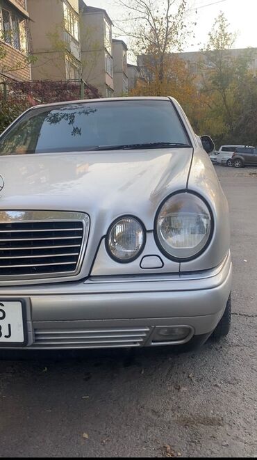 Mercedes-Benz: Mercedes-Benz E-Class: 1998 г., 4.3 л, Автомат, Бензин, Седан