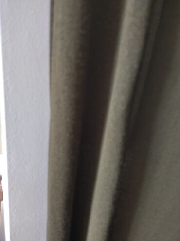 Džemperi, kardigani: Letnji kardigan, maslinasto zeleni. Velicina S, ali ga moze nositi — 6