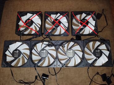 Soyutma sistemləri: Kuler AeroCool RGB

Куллера - FAN

1 kuler - 7 AZN
1 кулер - 7 AZN — 9