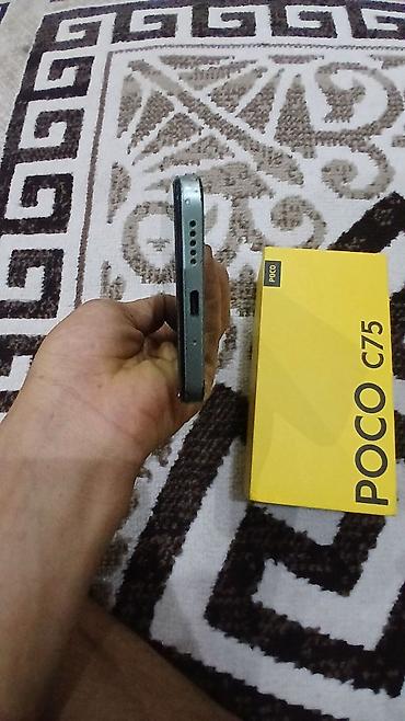 htc one: Poco C75, Б/у, 256 ГБ, цвет - Зеленый, 2 SIM — 4