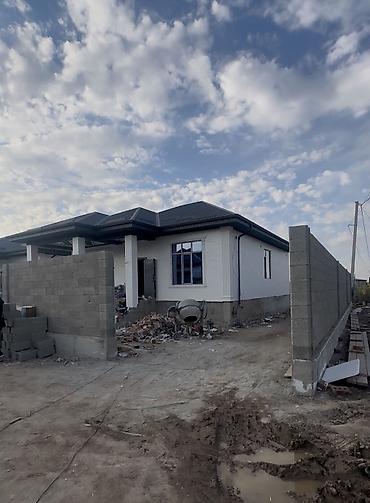Продажа дачи: 4 комнаты, 130 м², 4 соток, Горячая вода, Канализация, Септик — 1
