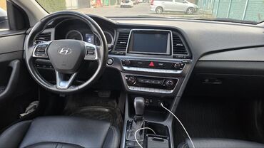 продаю хюндай саната: Hyundai Sonata: 2018 г., Автомат, Газ, Седан