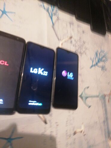 Tableti: Android tableti – više komada - Ekran oko 8 inča (klasičan 16:10 — 9