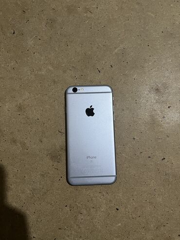 телефон iphone 6s: IPhone 6s, Б/у, 64 ГБ, Серебристый, Зарядное устройство, Чехол