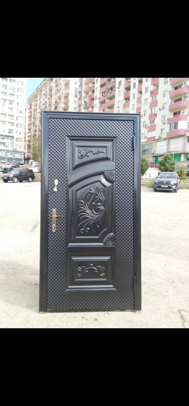 Giriş qapıları: Yeni Giriş qapısı Zəmanətli, Ödənişli quraşdırma, Ödənişli çatdırılma — 10