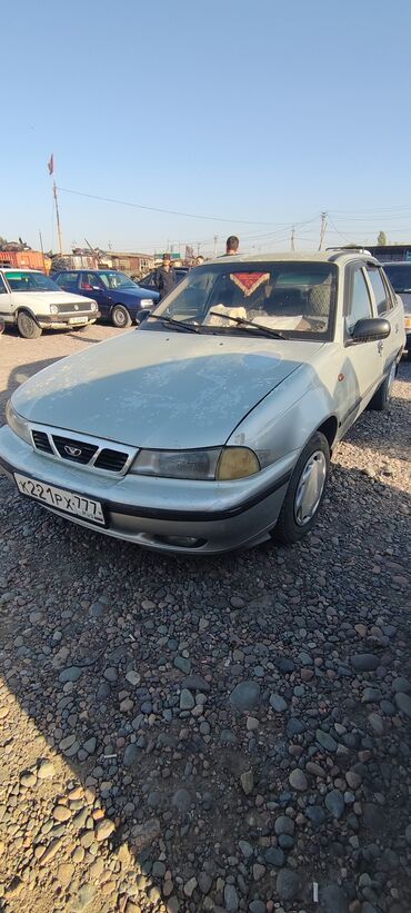 сидение на гольф 2: Daewoo Nexia: 2006 г., 1.5 л, Механика, Бензин, Седан