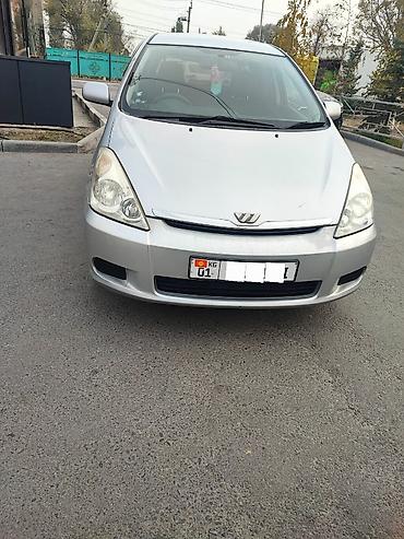 Toyota WISH: 2004 г., 1.8 л, Автомат, Бензин, Минивэн