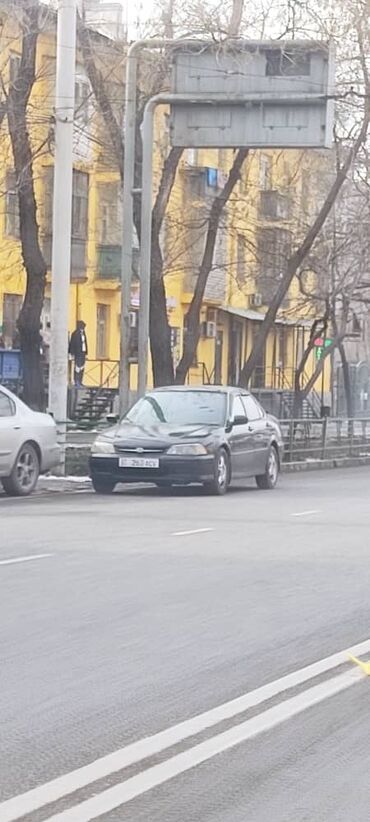 Honda: Honda Accord: 2002 г., 1.8 л, Автомат, Бензин, Седан