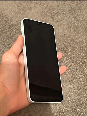 Digər mobil telefonlar: Məhsul: Ağıllı telefon. BARTER MUMKUNDUR IPHONE ILE - Rəng: Ağ/ivory — 1