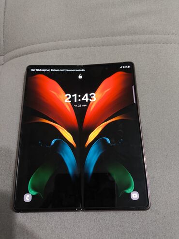 Samsung: Samsung Galaxy Fold 2, Б/у, 256 ГБ, цвет - Коричневый, 1 SIM, eSIM