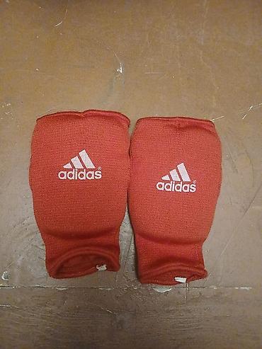 Ортезы: Adidas qırmızı dizliklər (1 cüt) satılır. İstəyən. əlaqə saxlasın — 1