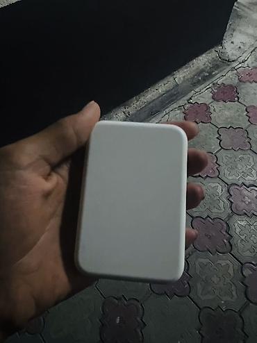 батарея iphone: Магнитный внешний аккумулятор (MagSafe power bank) для iPhone - — 1