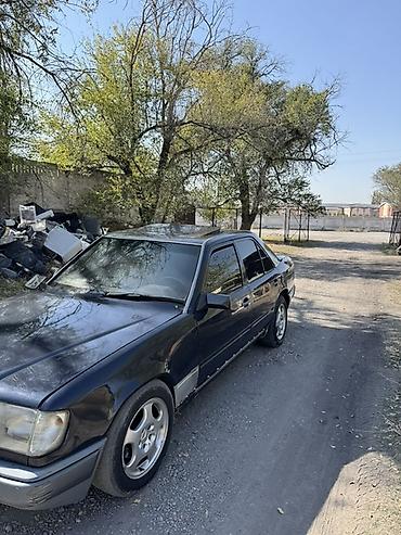 1221 2: Mercedes-Benz E-Class: 1989 г., 2.3 л, Механика, Бензин, Седан — 5