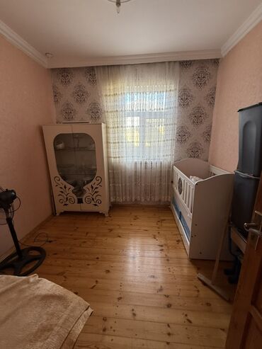 Həyət evləri və villaların satışı: 4 otaqlı, 150 kv. m, Kredit yoxdur, Yeni təmirli -da lalafo.az — 4 Həyət evləri və villaların satışı: 4 otaqlı, 150 kv. m, Kredit yoxdur, Yeni təmirli — 4