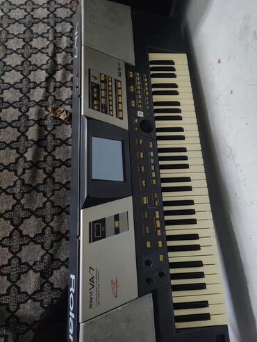 sentizator: Sintezator, Roland