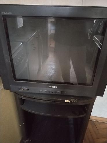 Televizorlar: Samsung Plano kineskop televizor + altlıq - Ekran: Plano CRT (düz ön — 2