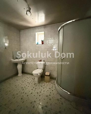 Продажа коттеджей и домов: 🏠Продаётся дом в с. Сокулук 🟡Комнаты: 3 🟡Участок: 5 соток — 9