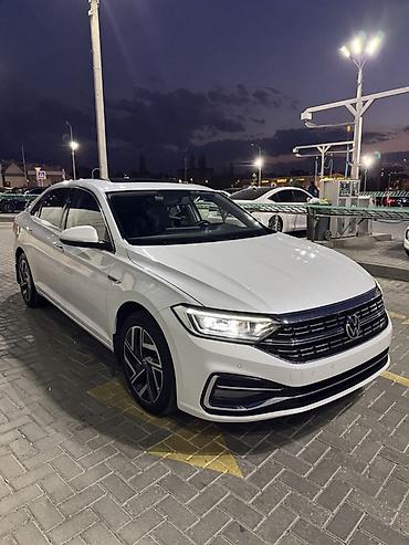 рав 4 2022: Volkswagen Jetta: 2022 г., 1.4 л, Робот, Бензин, Седан — 7