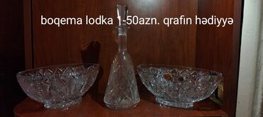 Digər dəstlər və servizlər: Məhsul: Büllur/boqema qab-qacaq və dekor dəsti Tərkib: - 2 ədəd — 3