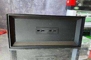 Avtomobil modelləri: Коллекционная модель AUDI Q5 MJ facelift volcano red 2013 Dealer — 11