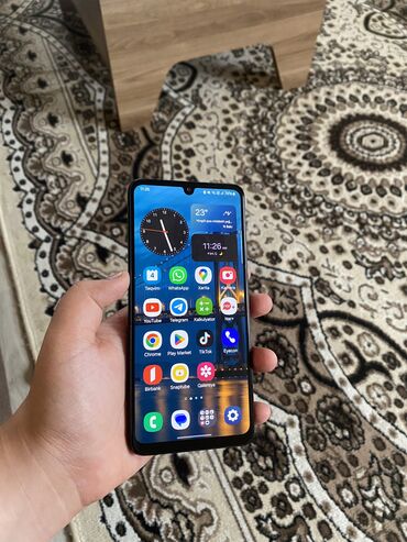 Samsung: Samsung Galaxy A33, 128 GB, rəng - Qara, Zəmanət, Barmaq izi, Simsiz şarj
