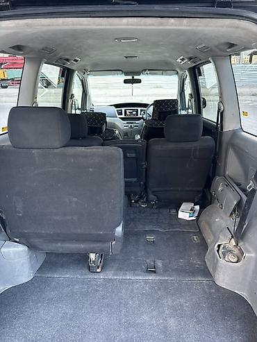 вокси ноах: Toyota Noah: 2005 г., 2 л, Автомат, Бензин, Минивэн — 9