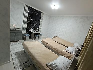 Продажа коттеджей и домов: Продаётся частный дом в городе Каракол вместе с гостиницей на 12 — 19